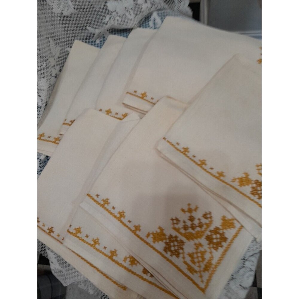 Vintage Set Of 8 Cross Stitched Cloth Napkins Some Flaws READ AND SEE